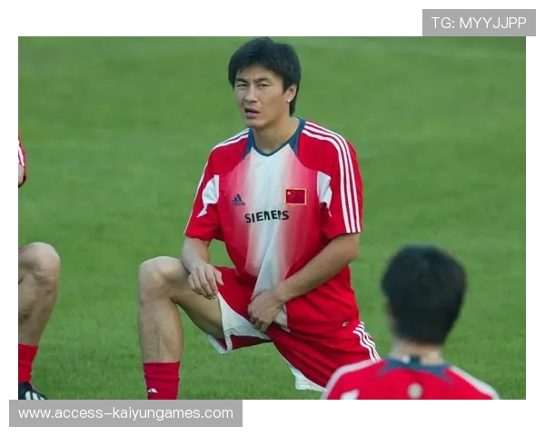 李玮锋、范志毅成都再集结,老球迷泪目