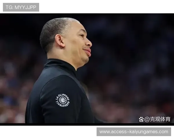 临场调整成功完成逆转，教练获赞